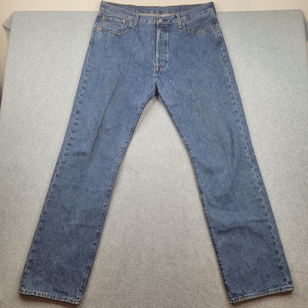 Levi's 501 Original Fit Jeans Mens 38x34 Blue Straight Leg Denim 00501-0193